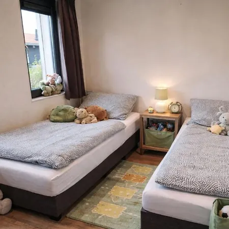 Vakantiehuis Torenvalk 32 *